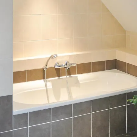 بيت للعطل Het Uitzicht *